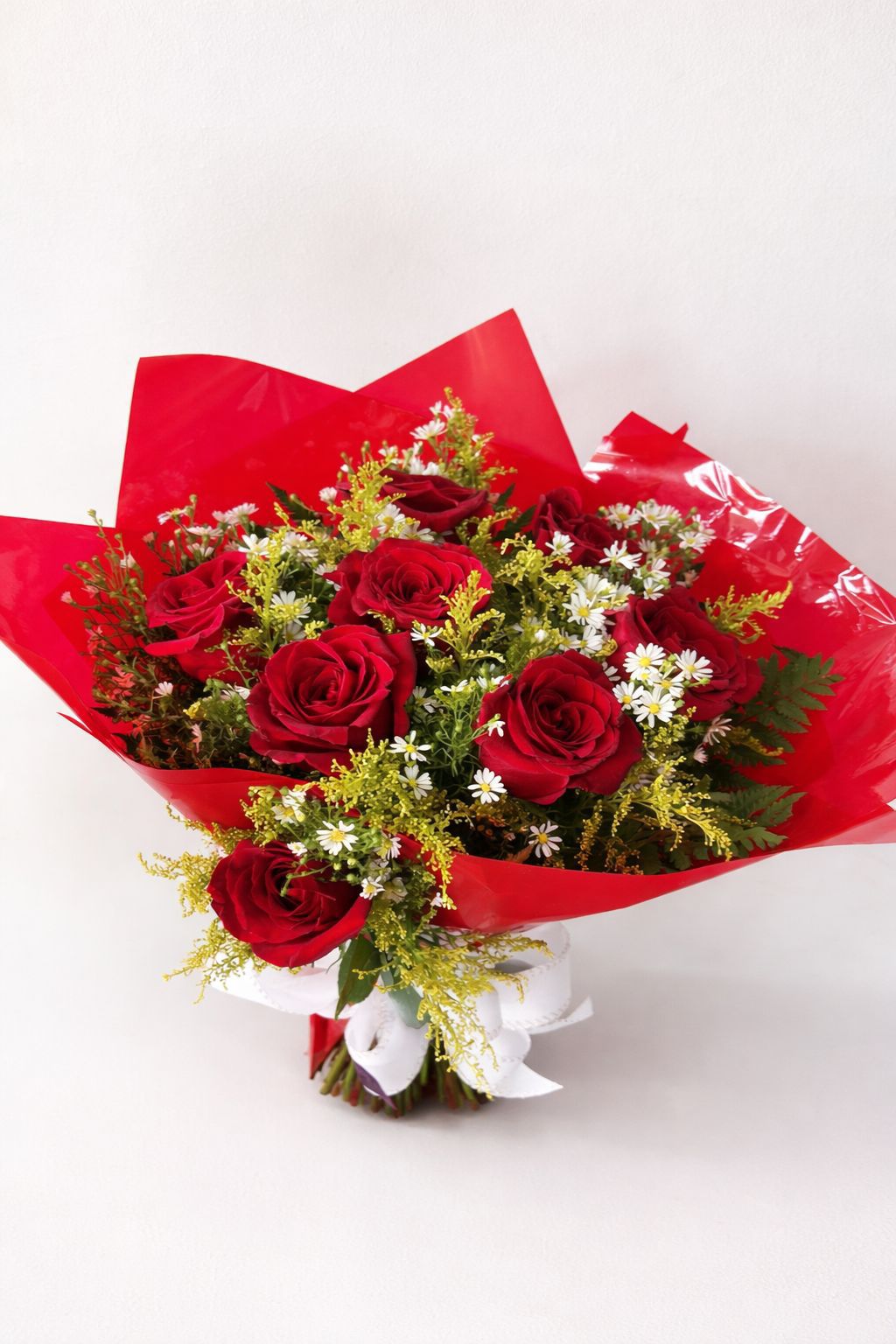 buque essencial 12 rosas vermelhas importadas